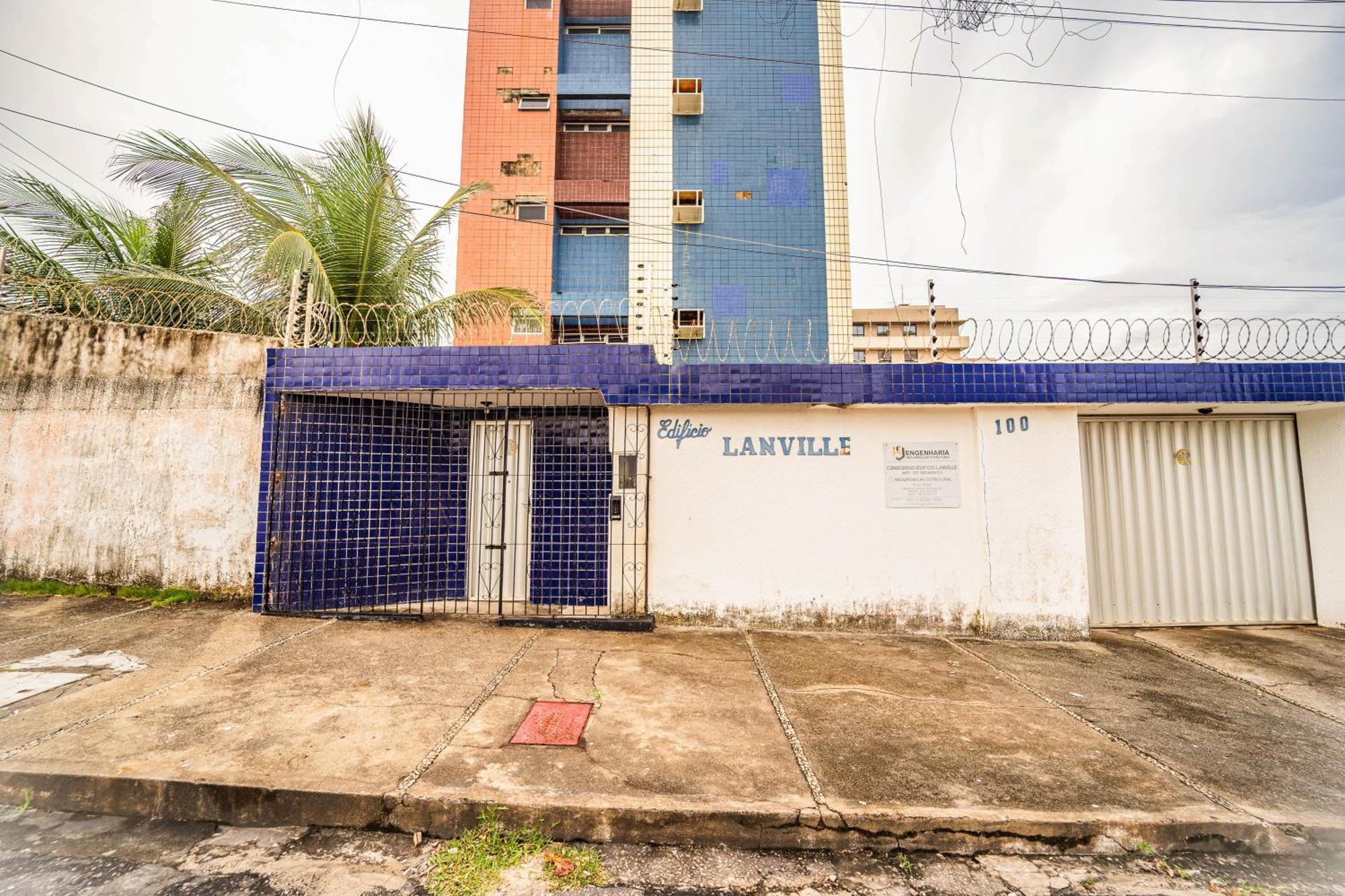 A 1 Quadra Da * Fortaleza (Ceara)